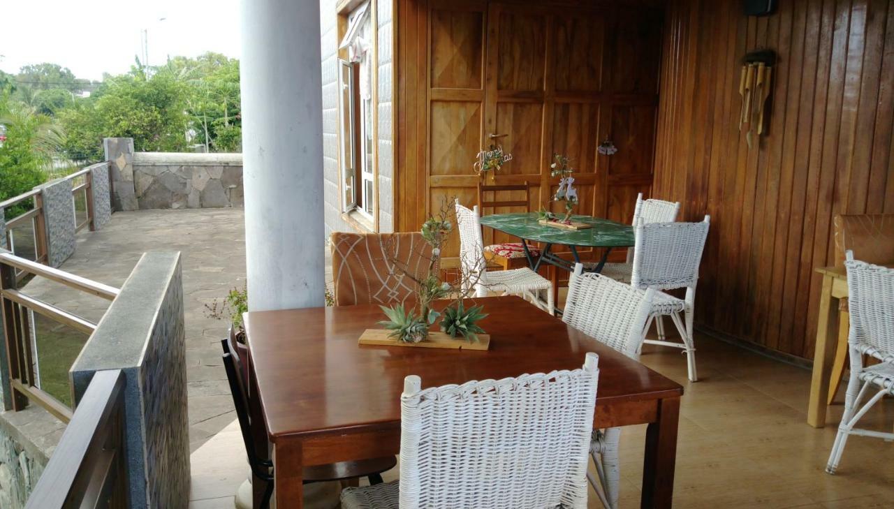 Chez Clenya Guesthouse La Ferme エクステリア 写真